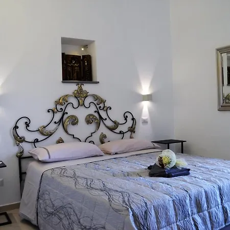 Bed and Breakfast Il Giardino Di Elena 3*
